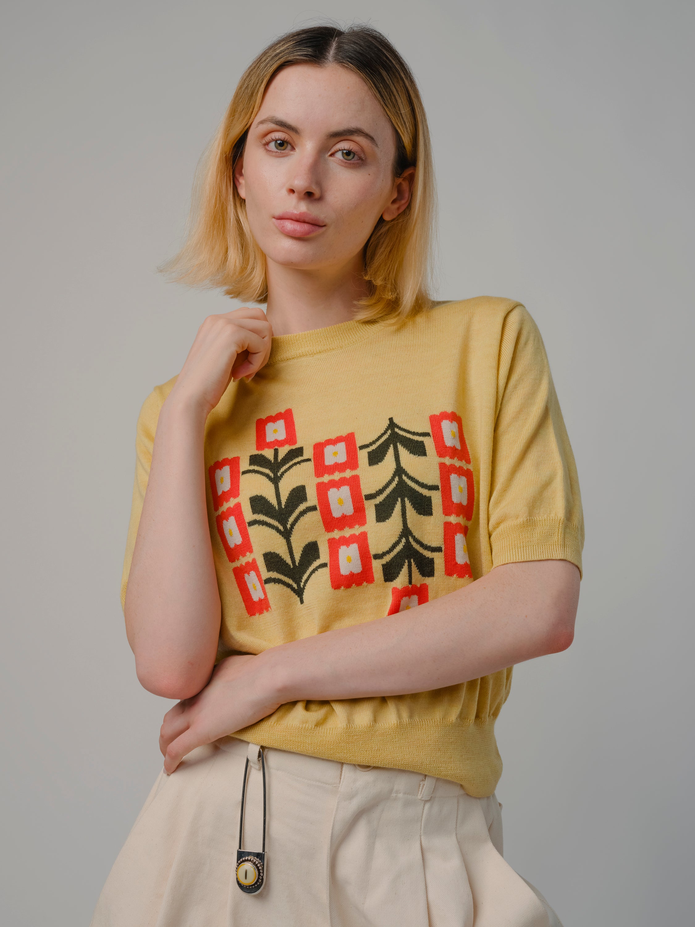 Zinnia Flower Sweater Tee