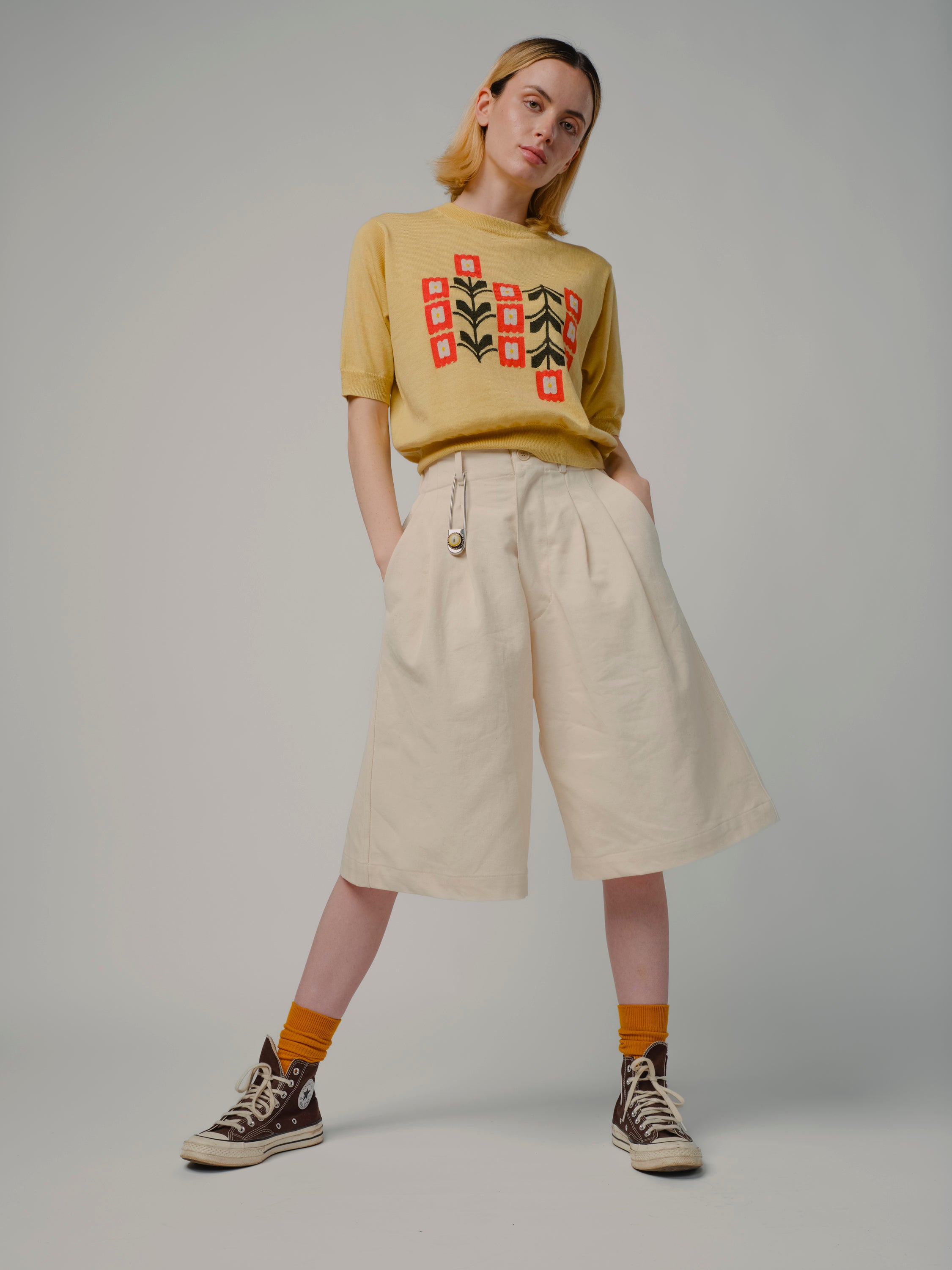 Zinnia Flower Sweater Tee