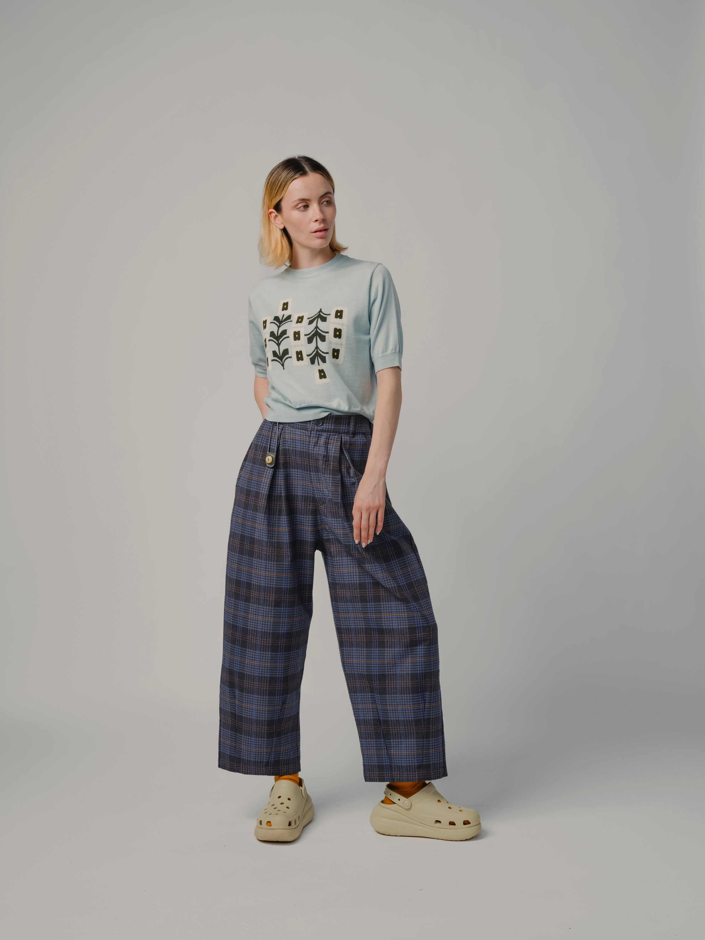 Hellebore Flower Sweater Tee