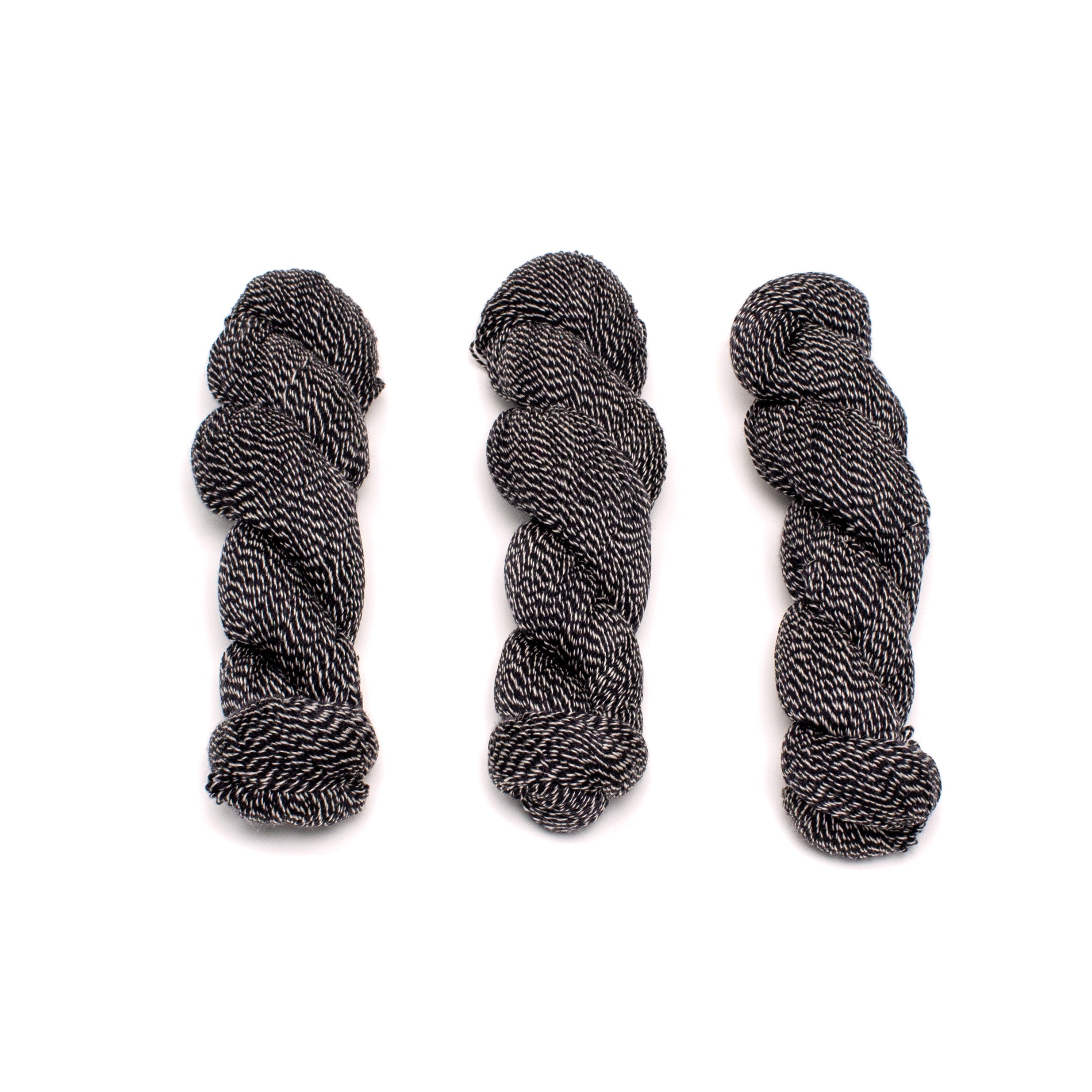 Loop Fiber Studio Fingering - Yin