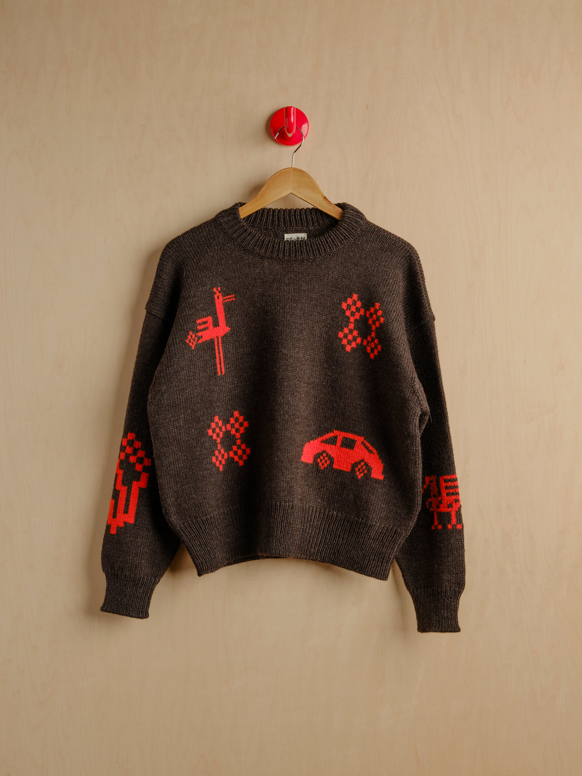 X90 + Birds Sweater - Walnut