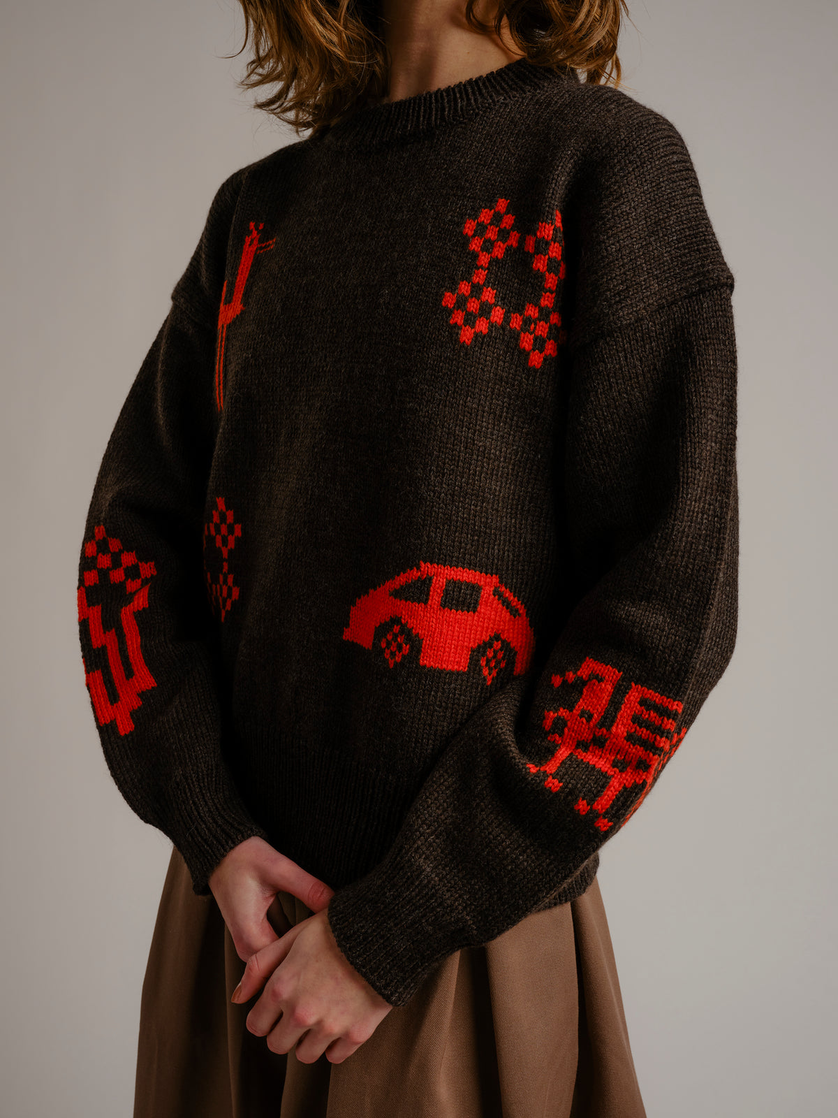 X90 + Birds Sweater - Walnut