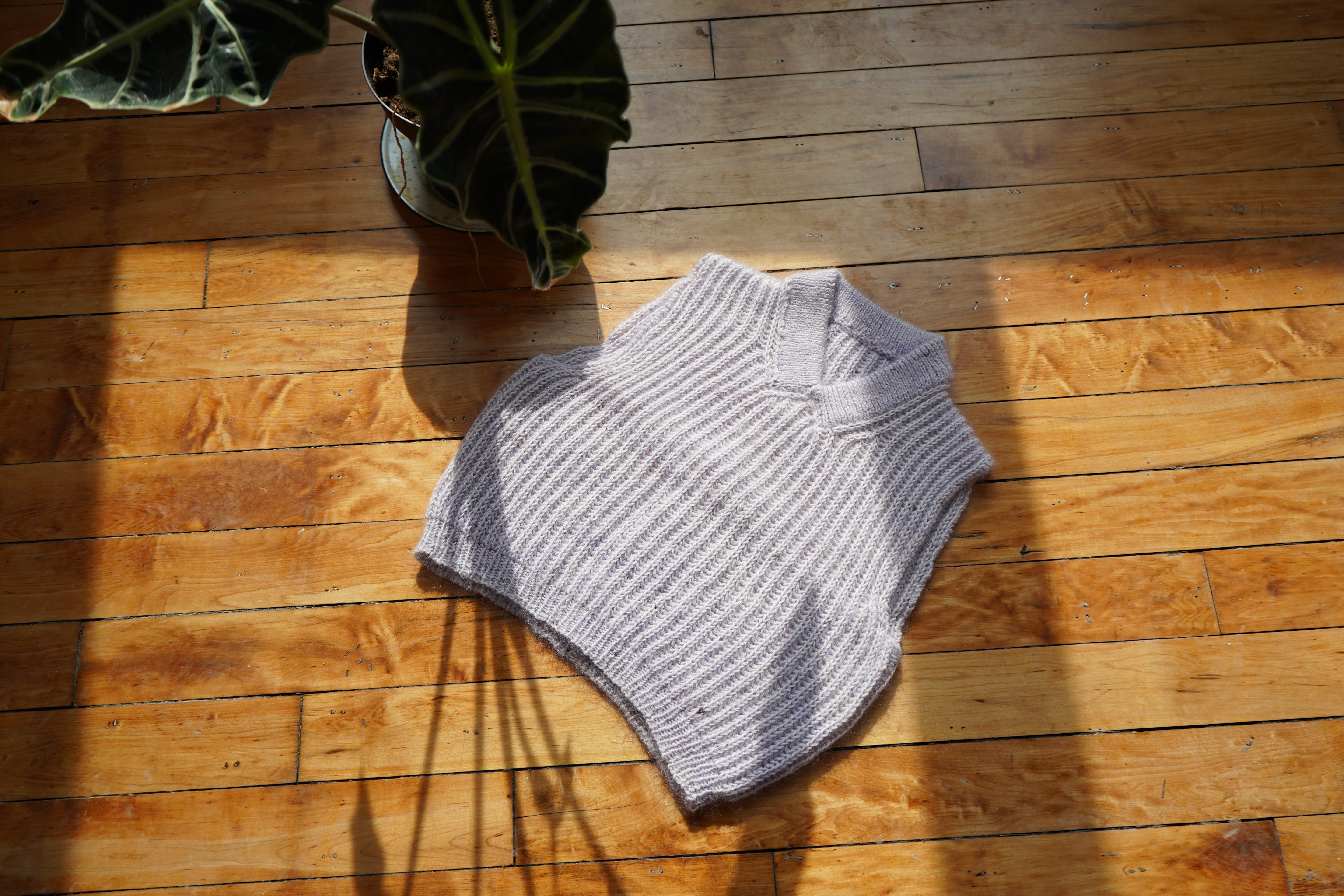 Pointy Collar Vest Pattern