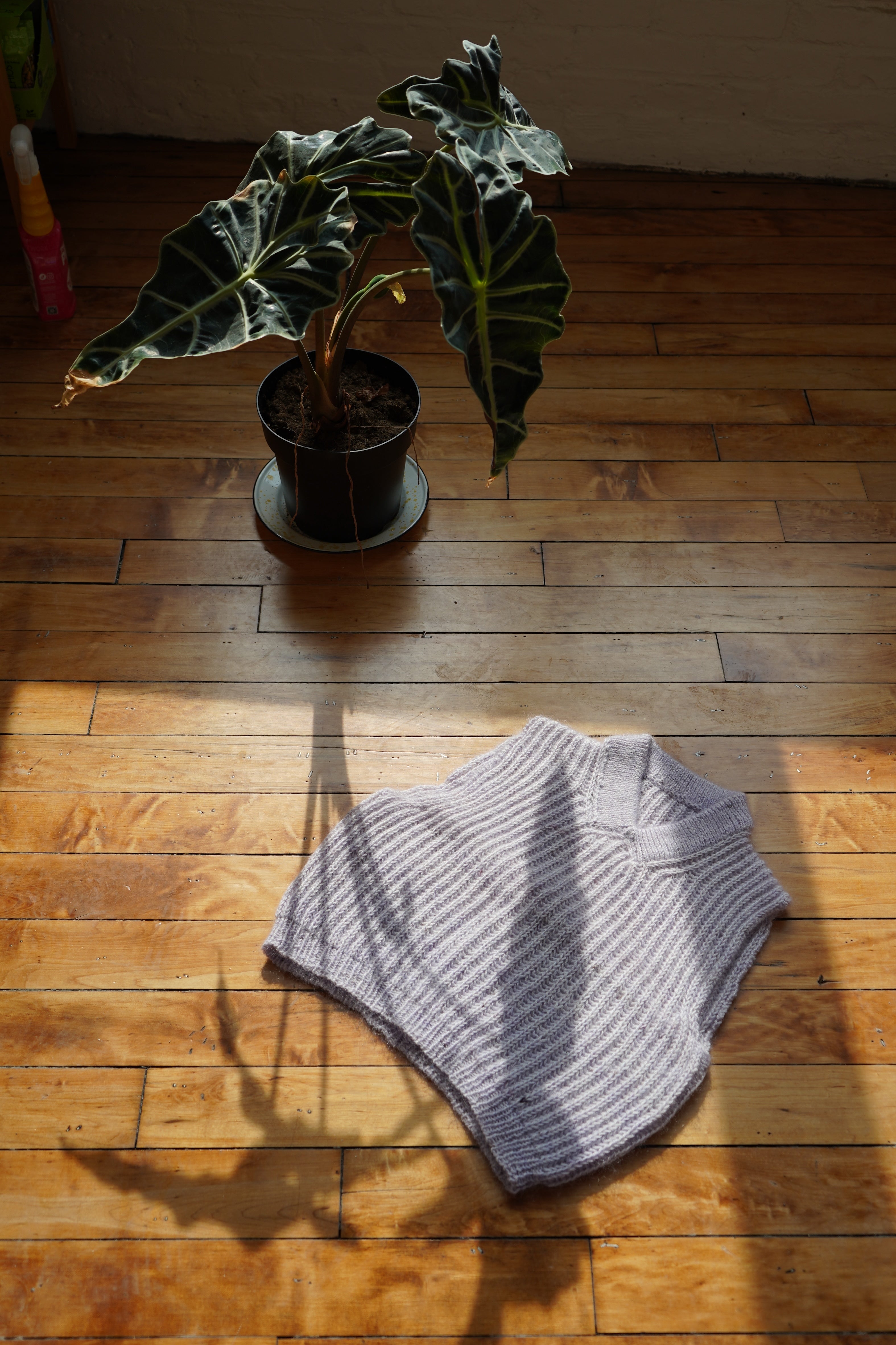 Pointy Collar Vest Pattern