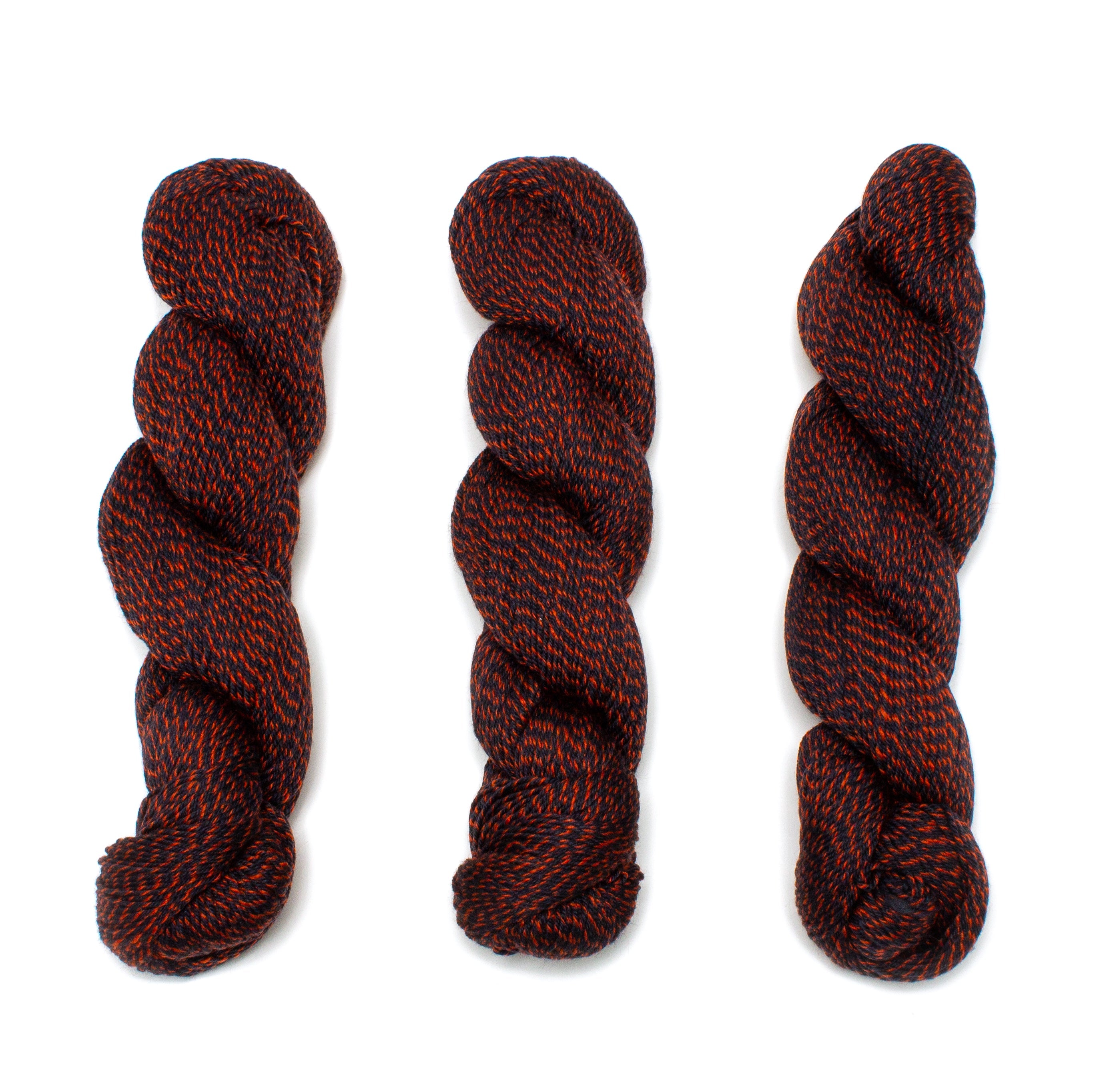 Loop Fiber Studio Fingering