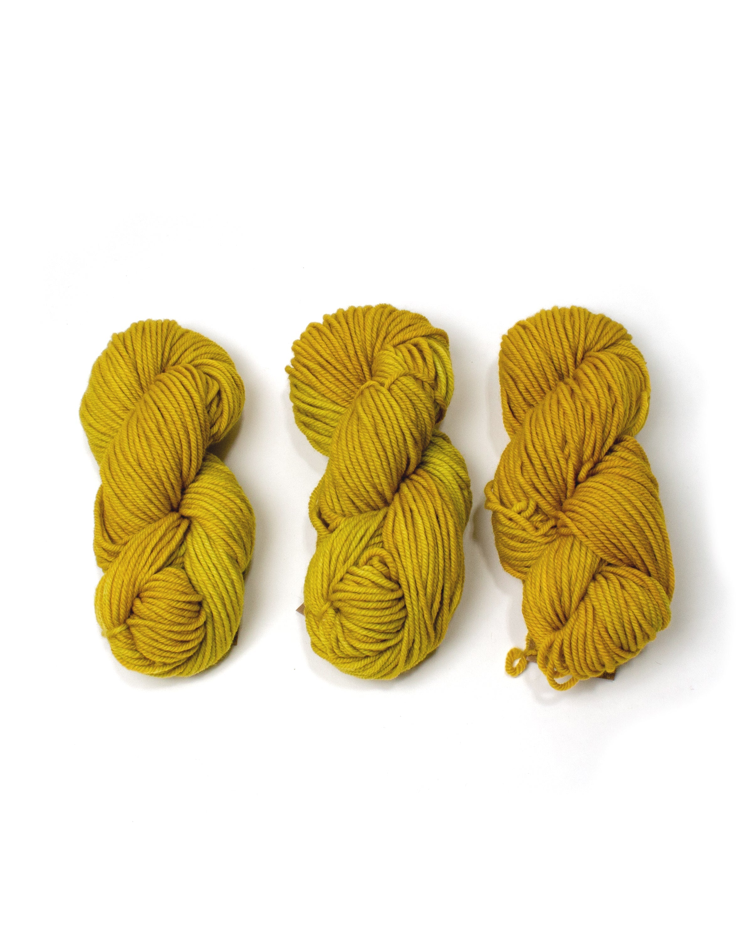 Manos del Uruguay Cardo - Daffodil 2040