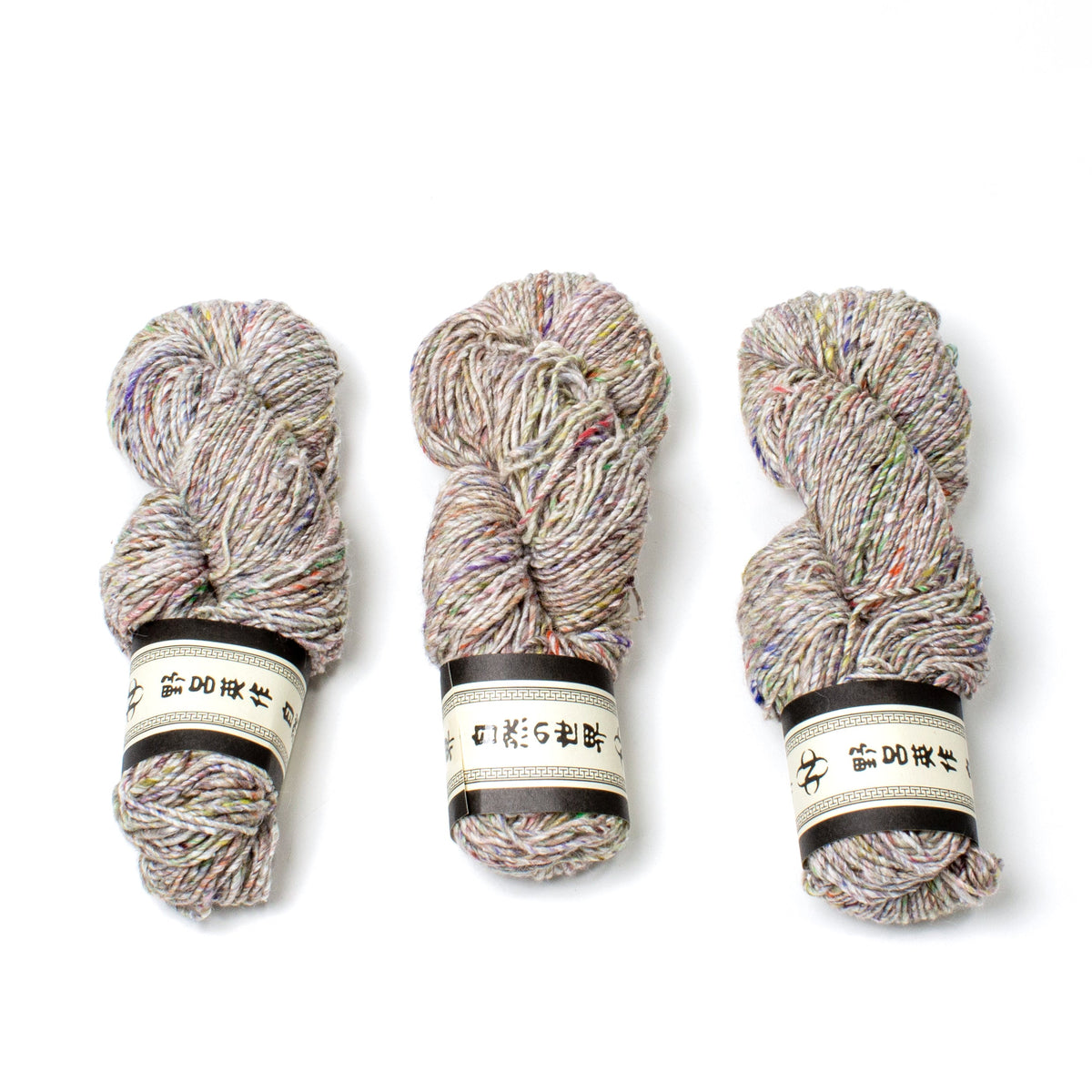 Noro Madara yarn in #01 - Sake, 60% Wool, 30% Silk, 10% Alpaca, additional view