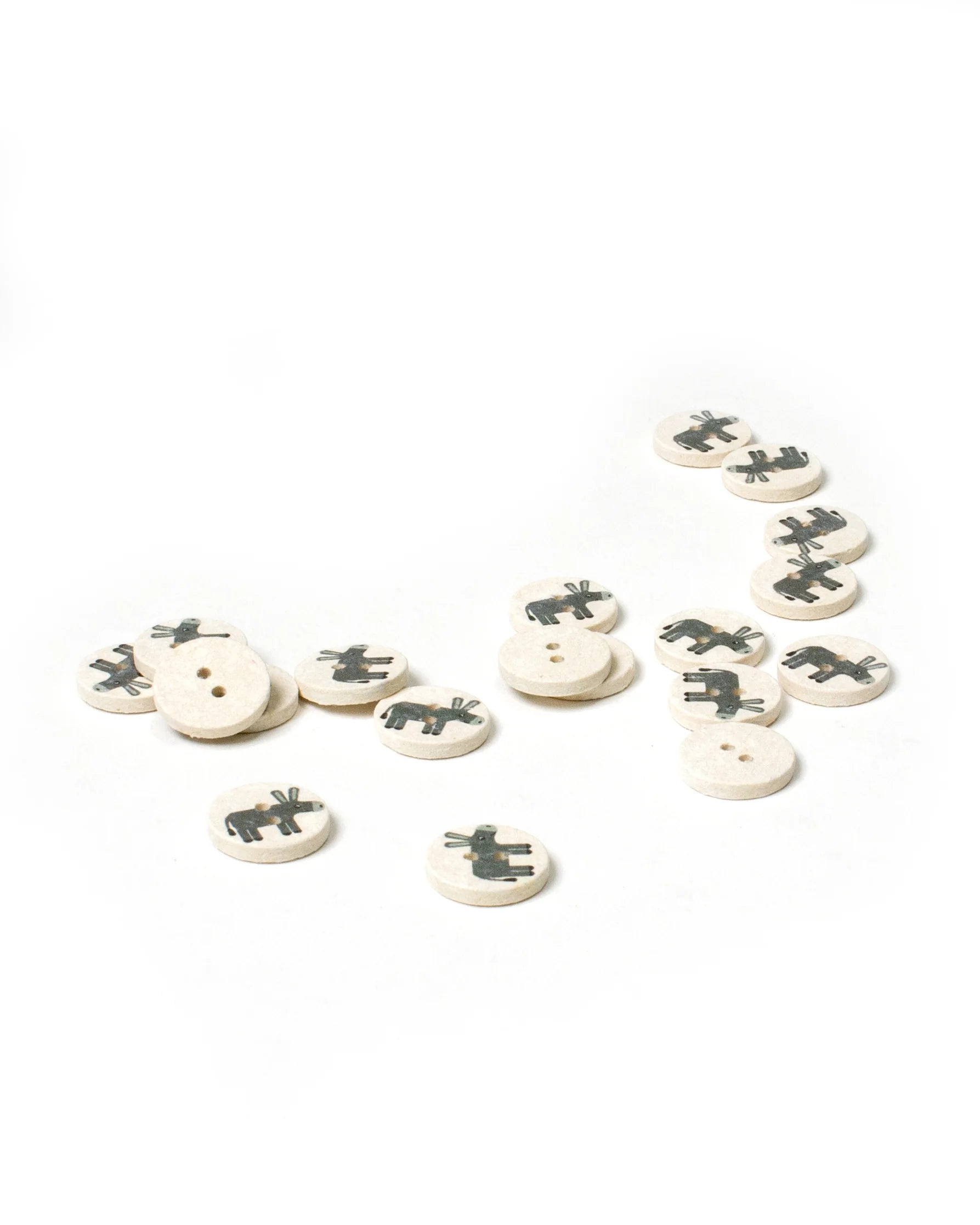 Coco Shell Buttons with Grey Donkey 15mm