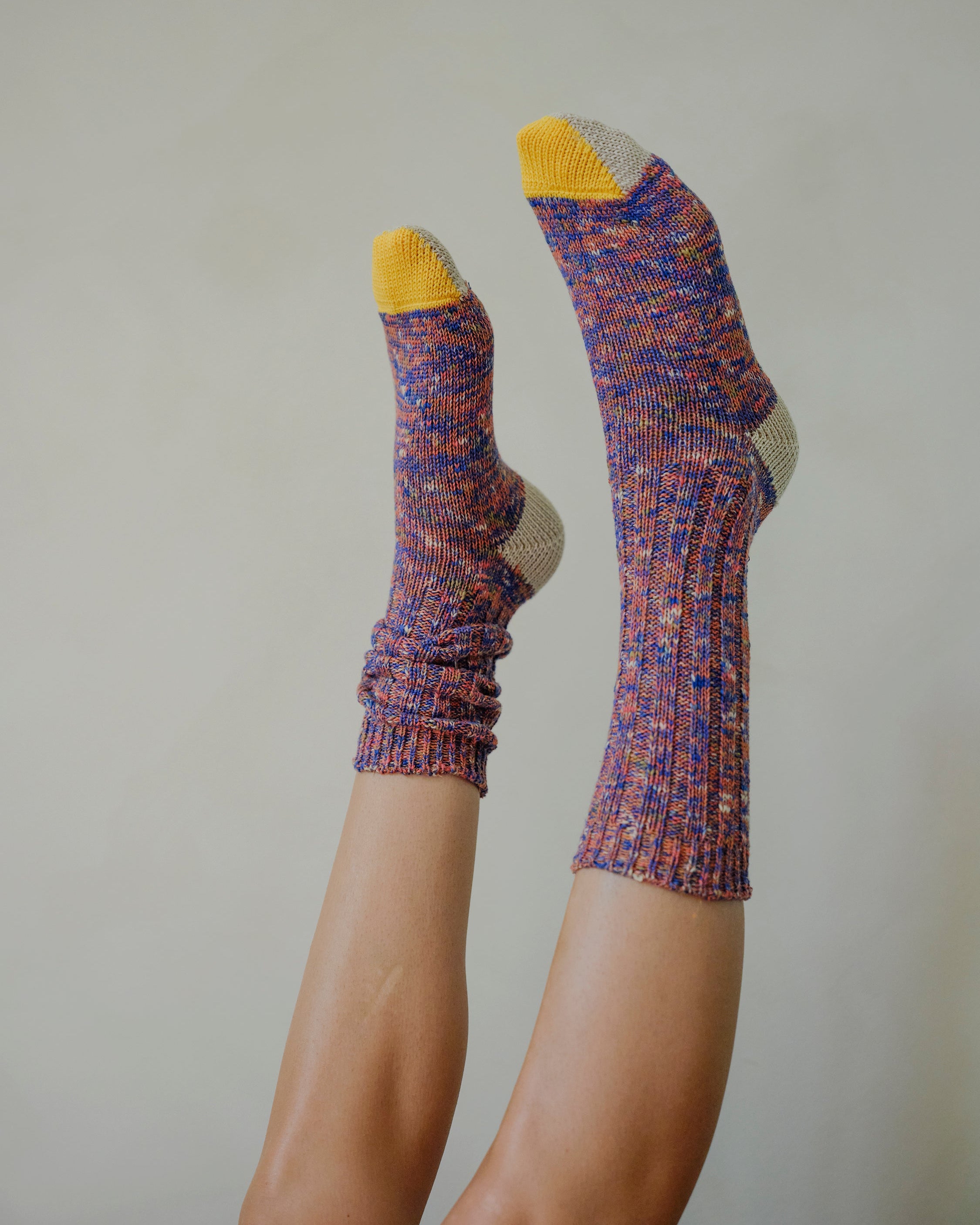 Cotton Split Toe Crew Socks - Fete