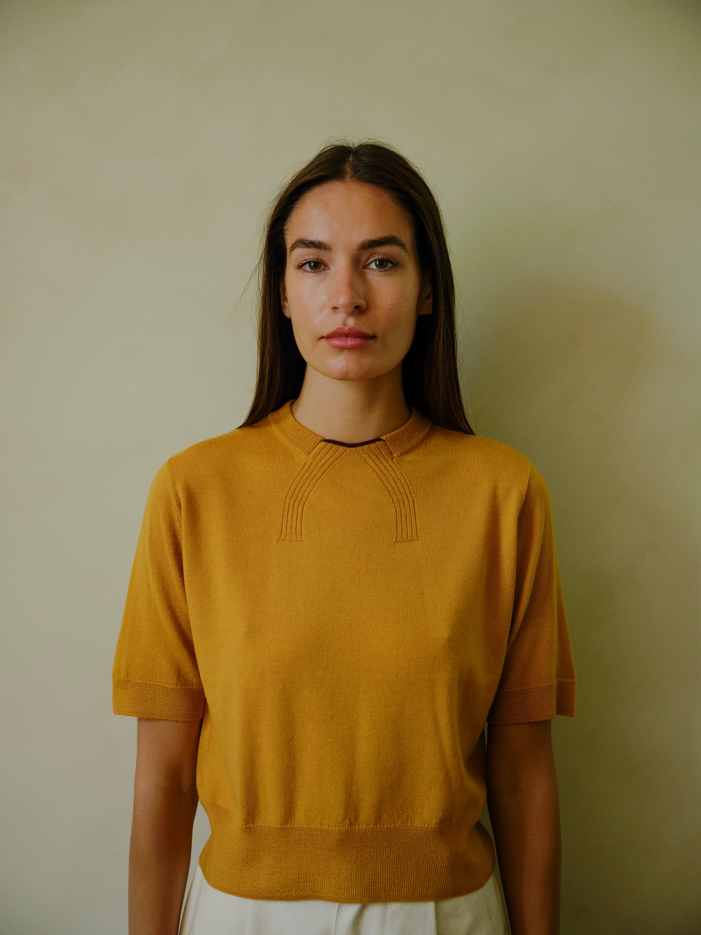 Peak Sweater Tee - Caramel