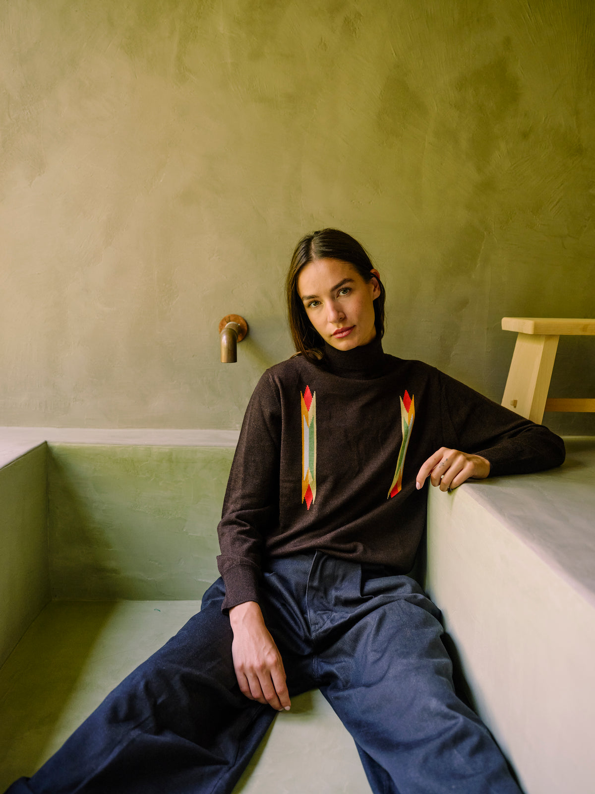 Butterfly Intarsia Turtleneck - Walnut