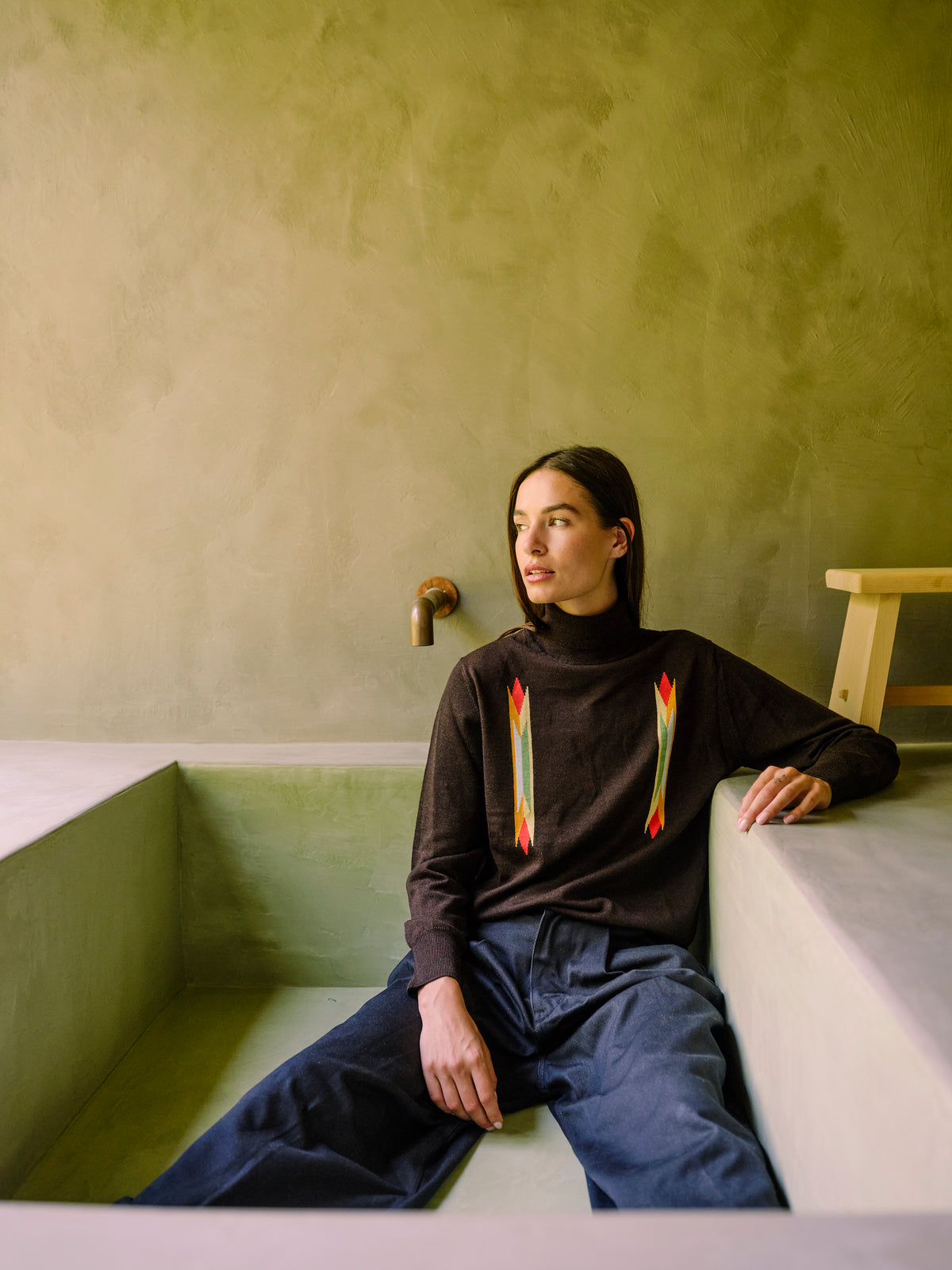 Butterfly Intarsia Turtleneck - Walnut