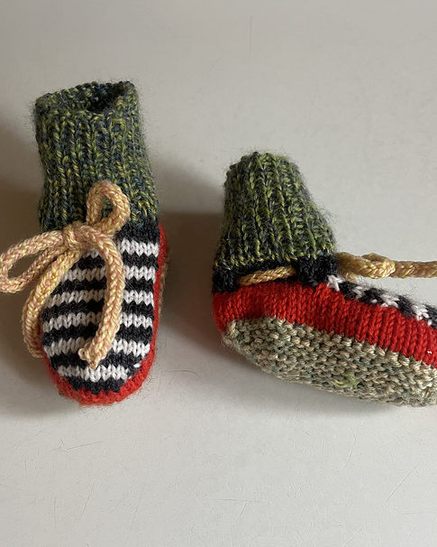@begoniaknits