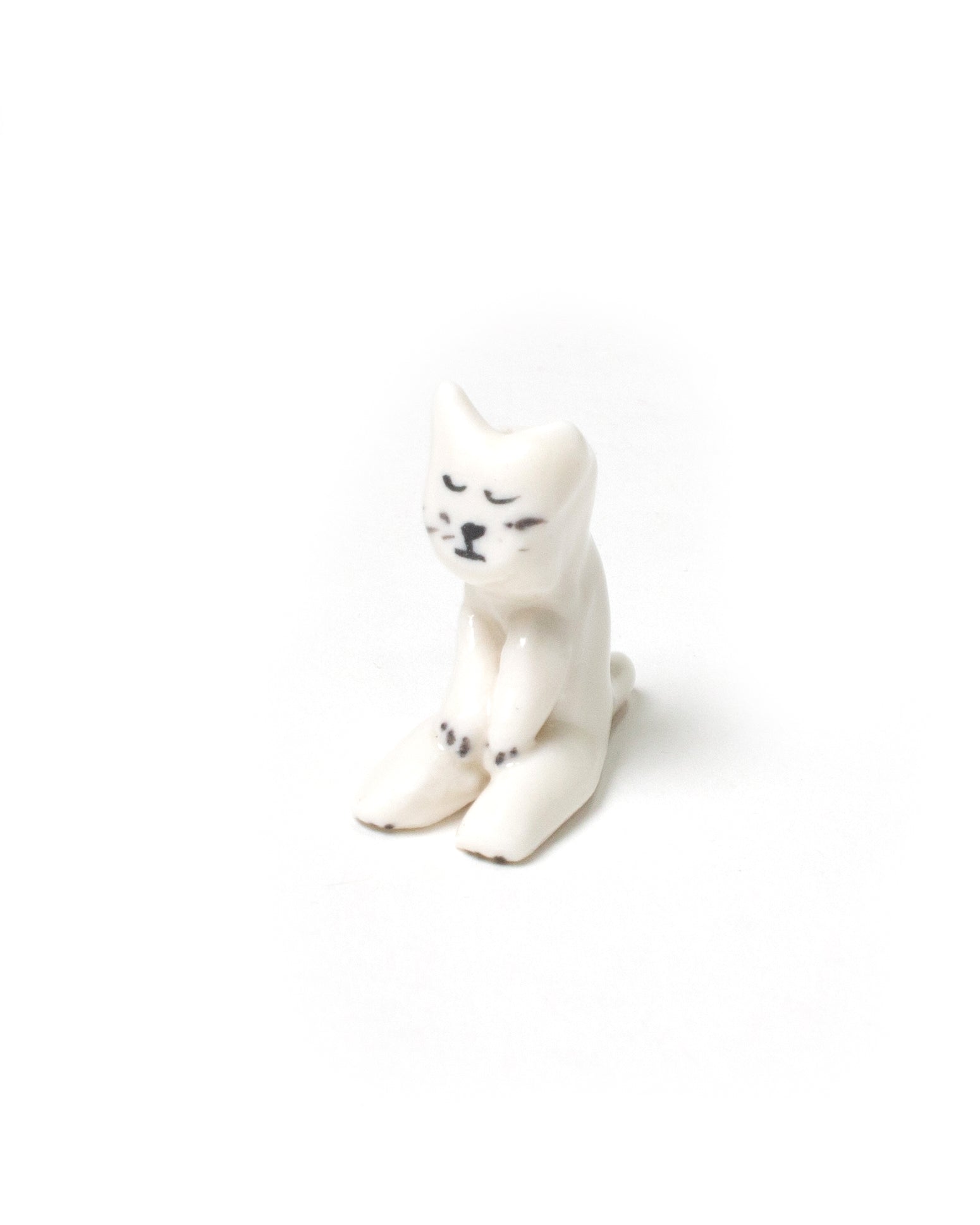 Tiny Cat Vase