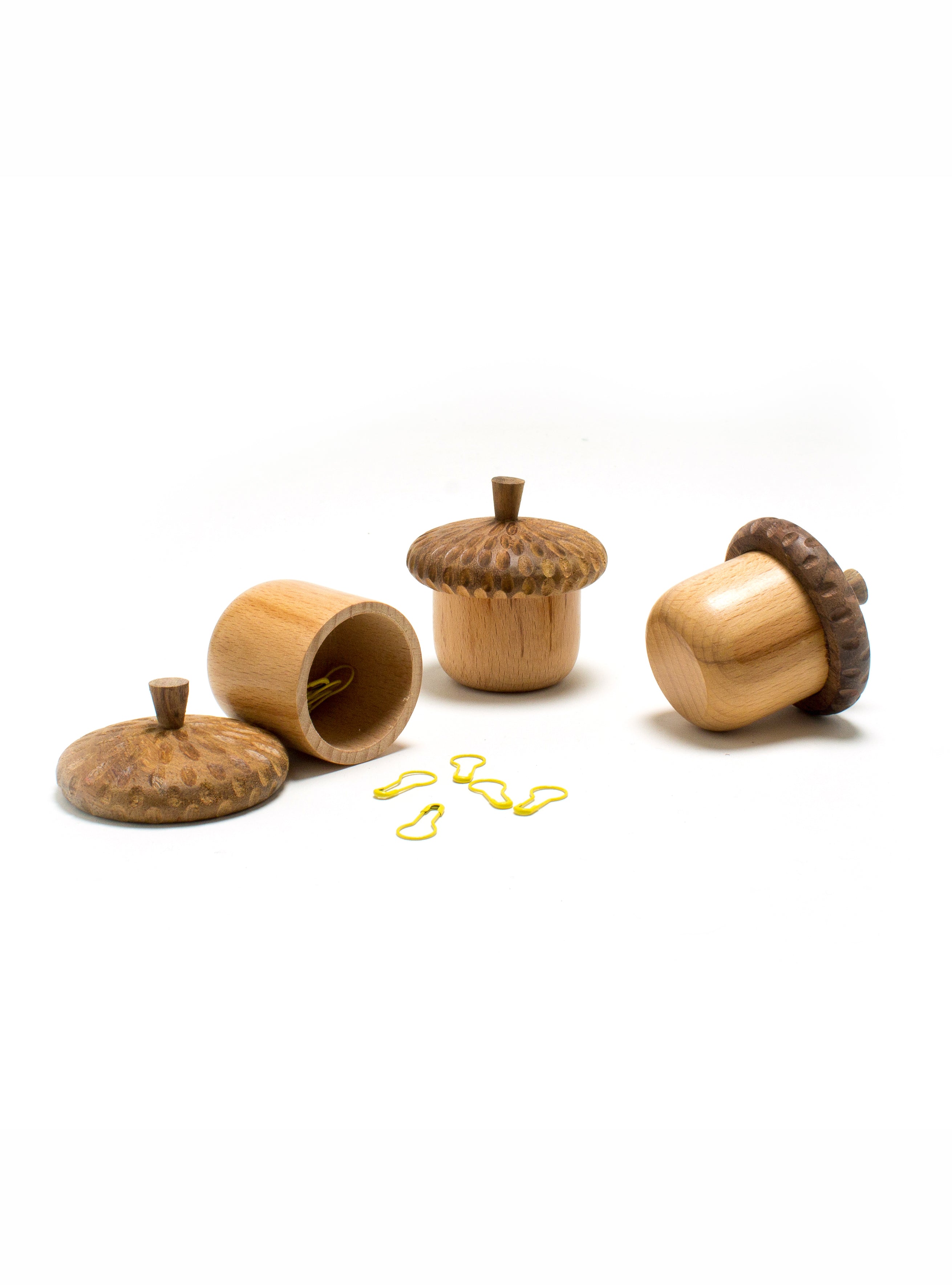 Stitch Marker Holding Acorn